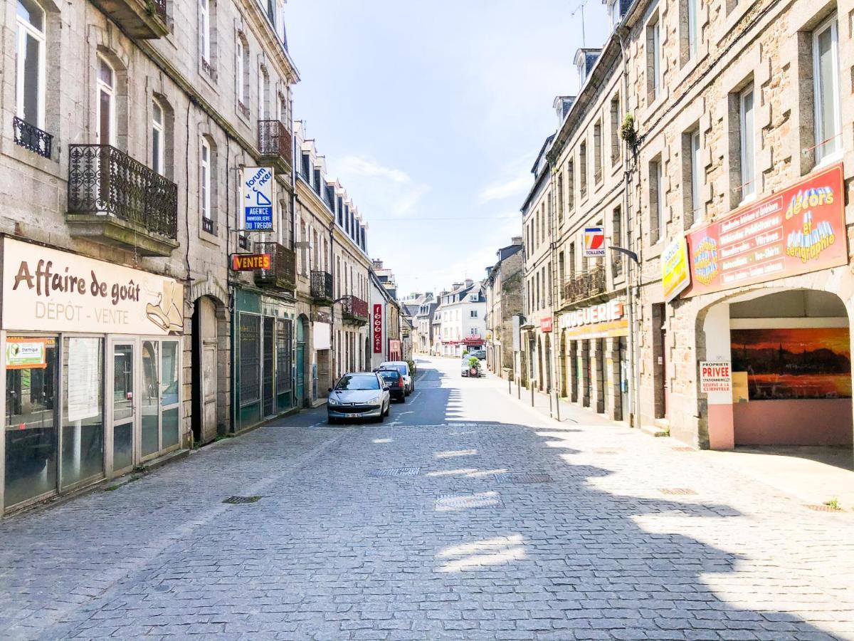 **New** Le Nid Douillet Au Coeur De Guingamp Apartment ภายนอก รูปภาพ